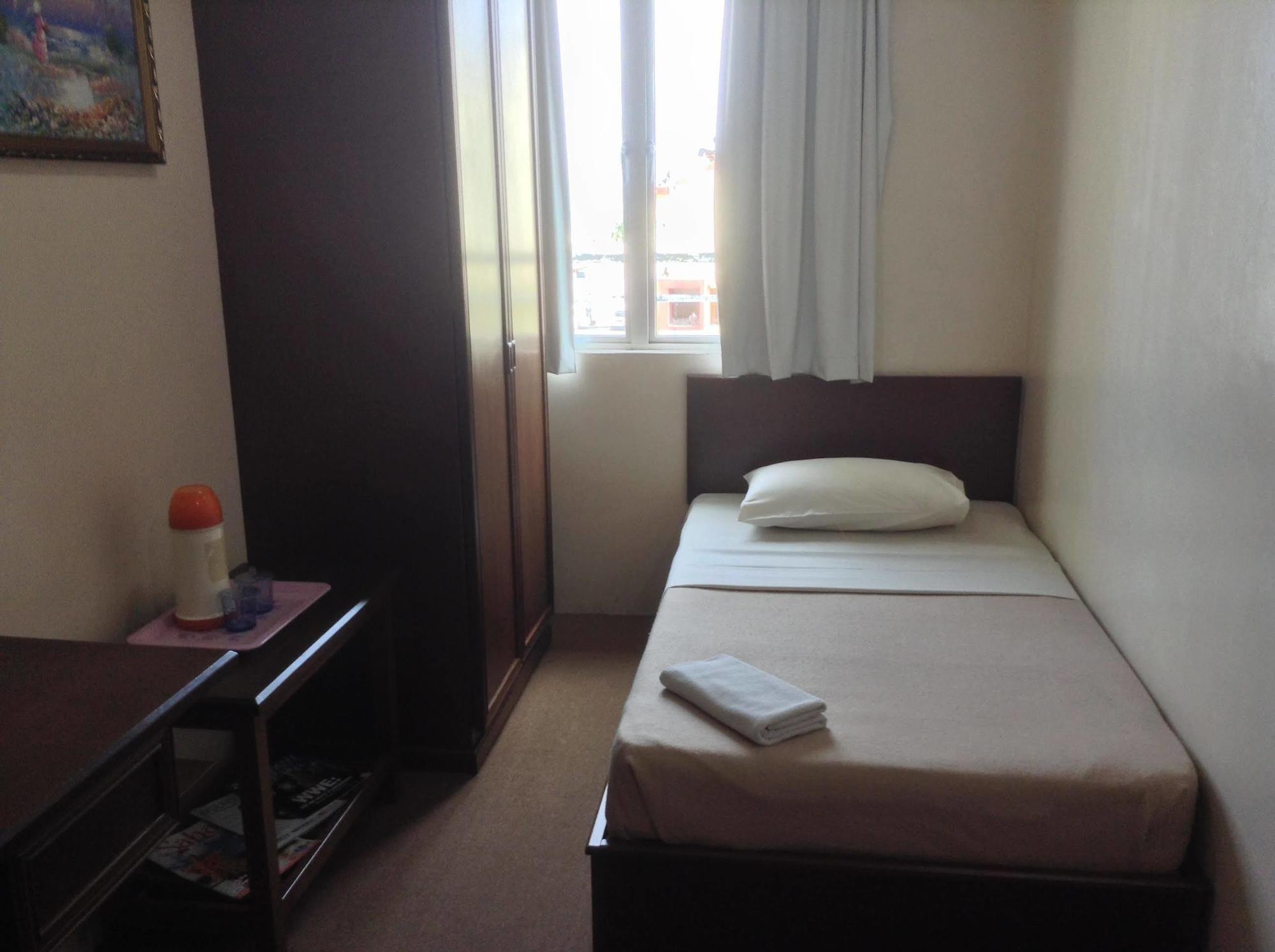 Hotel Seafront Sandakan SDK Exterior photo